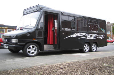 mercedes minibus hire